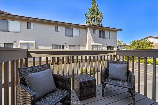 $1,260,000 | 3 Summer Breeze, Irvine, CA 92603