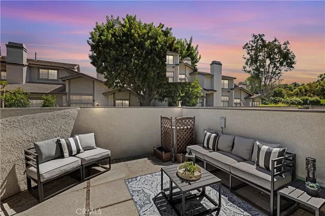 $1,260,000 | 3 Summer Breeze, Irvine, CA 92603