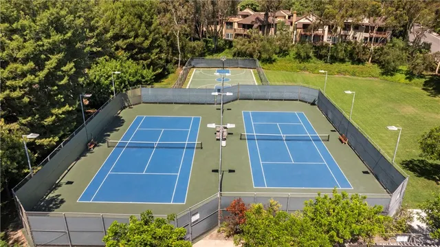 $1,260,000 | 3 Summer Breeze, Irvine, CA 92603