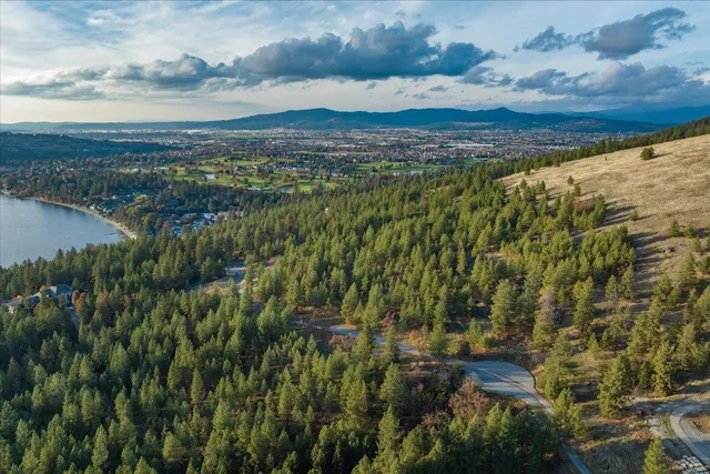 $449,900 | 25321 East Wyvern Lane, Unit LOT #3, Liberty Lake, WA 99019