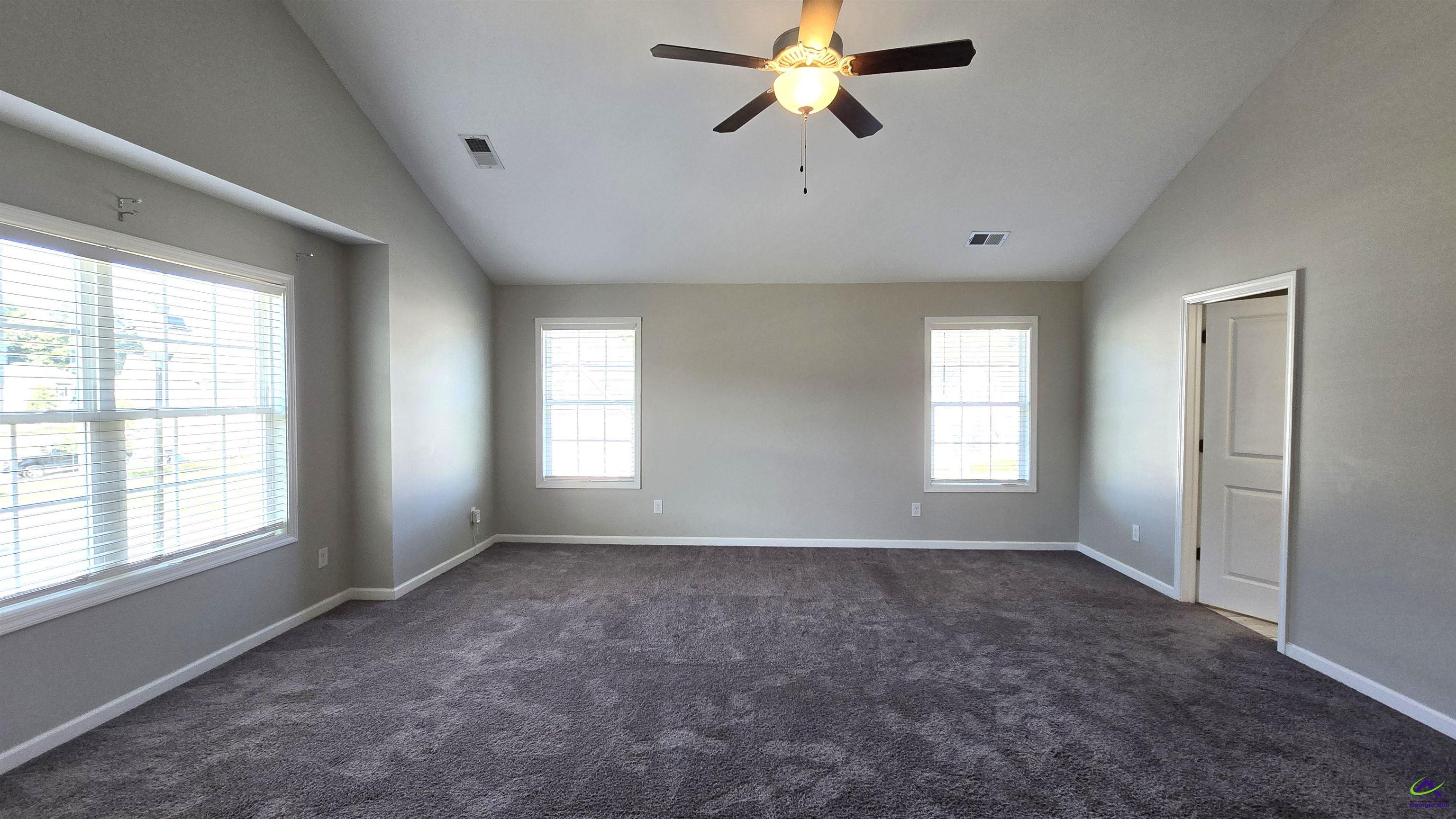 212 Wildfire Way Perry, GA 31069 - Photo 15 of 33 Gallery Image 15