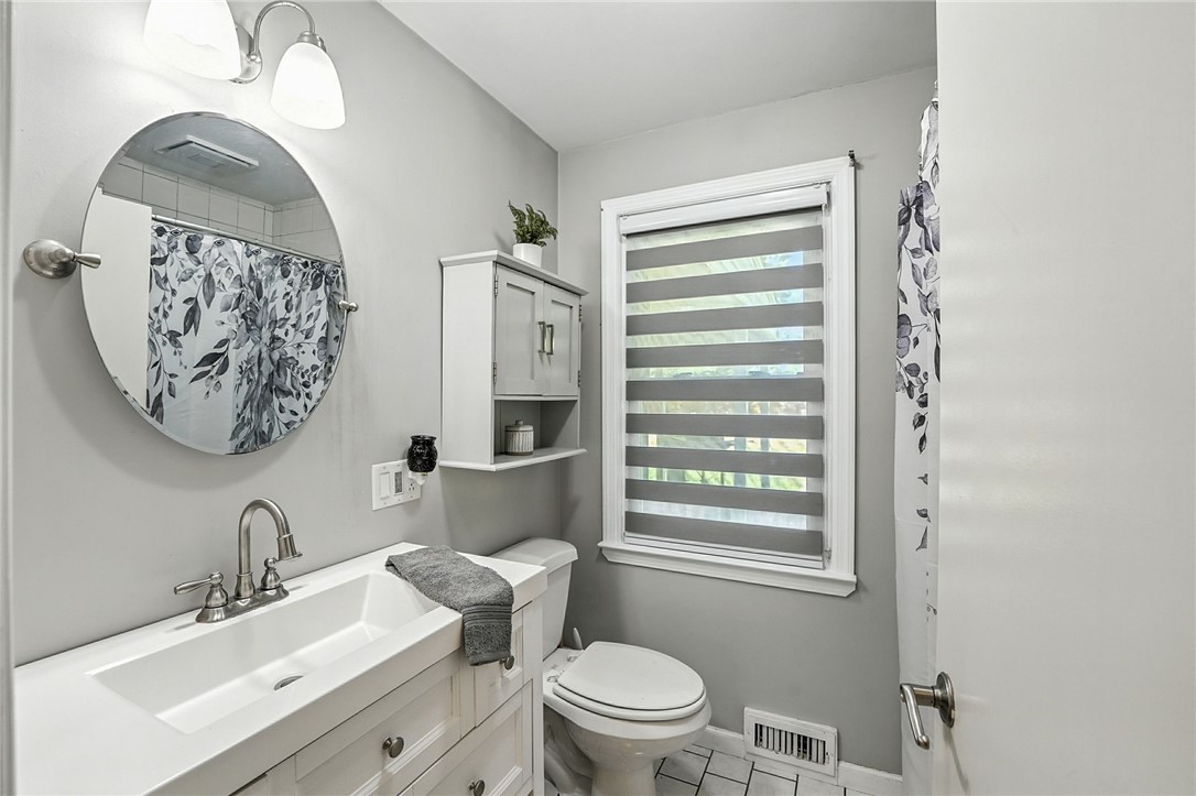 3444 Diamond Hill Road Cumberland, RI 02864 - Photo 16 of 34
