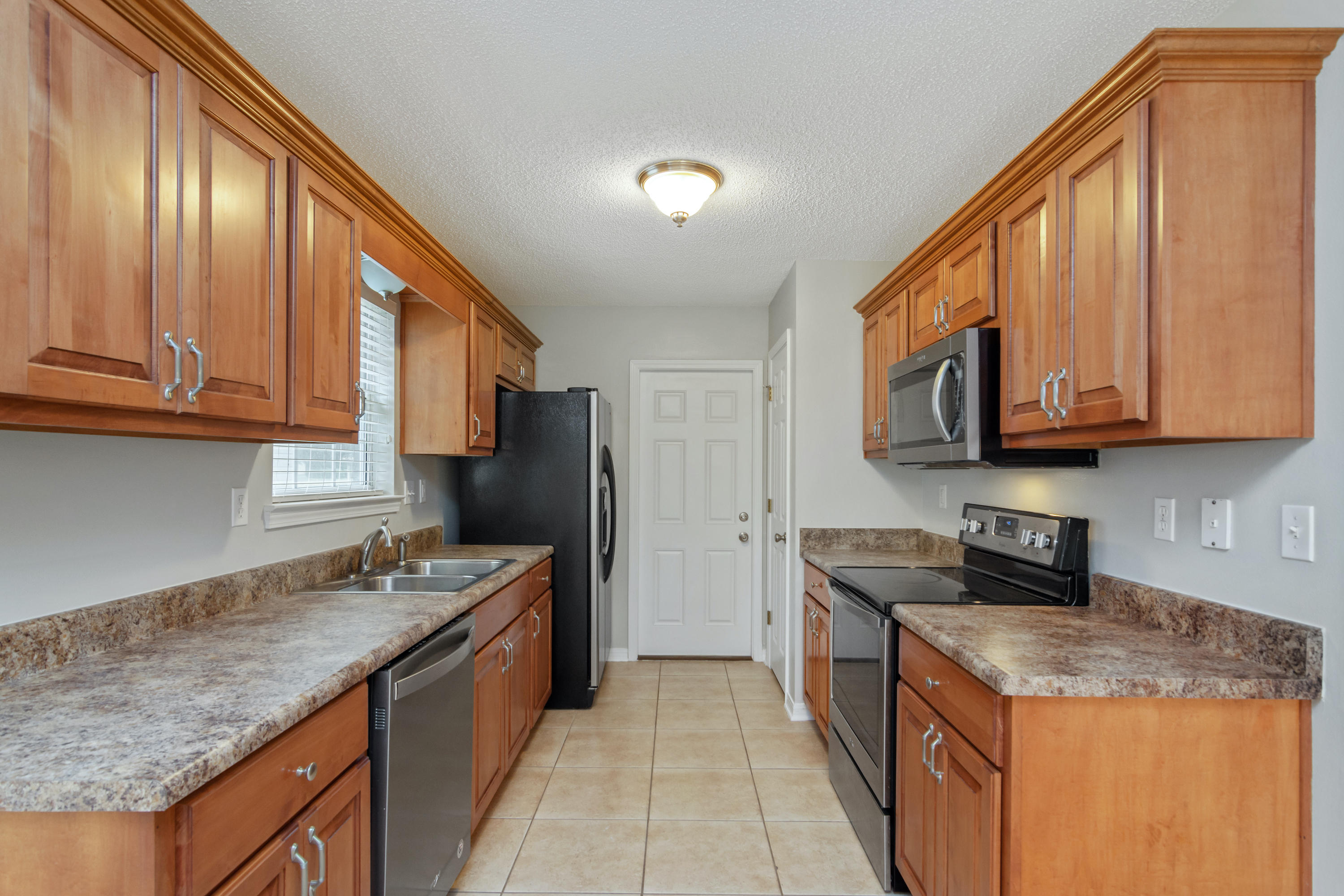 3187 Maple Street Crestview, FL 32539 - Photo 6 of 23 Gallery Image 6