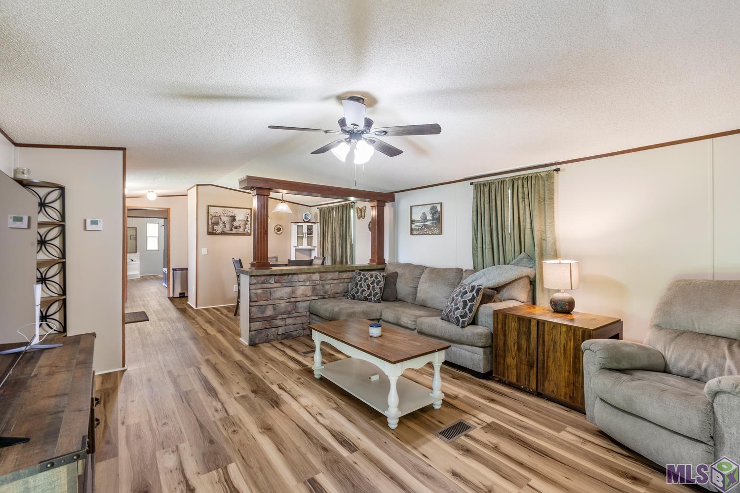 17595 Joe Sevario Road Prairieville, LA 70769 - Photo 3 of 18 Gallery Image 3