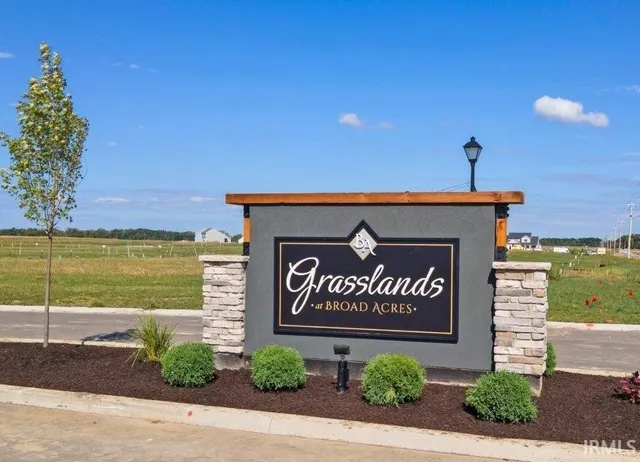 $338,670 | 12756 Watts Drive, Fort Wayne, IN 46818