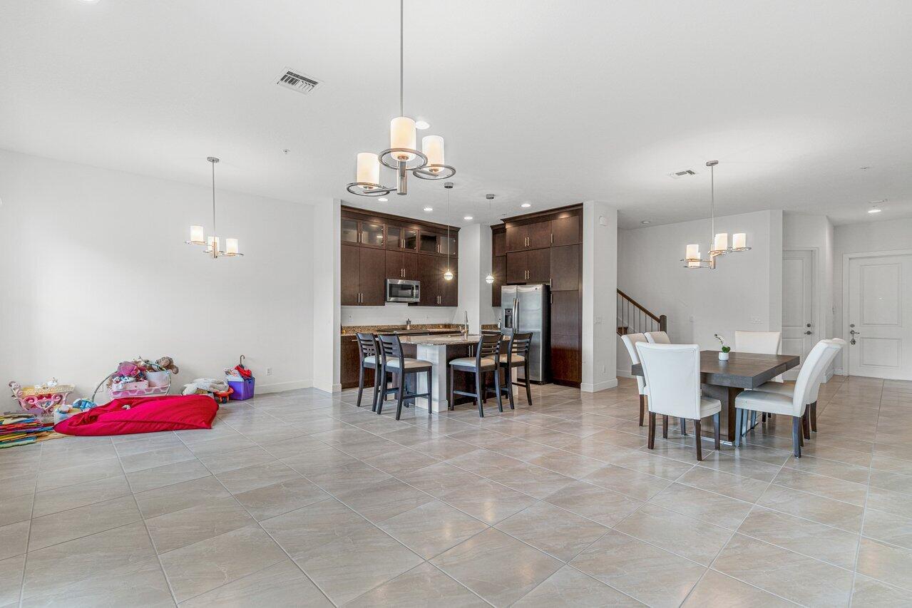 6640 Quiet Wave Trail, Unit 69 Boca Raton, FL 33433 - Photo 11 of 30 013-6640QuietWaveTrail-BocaRaton-FL-3343