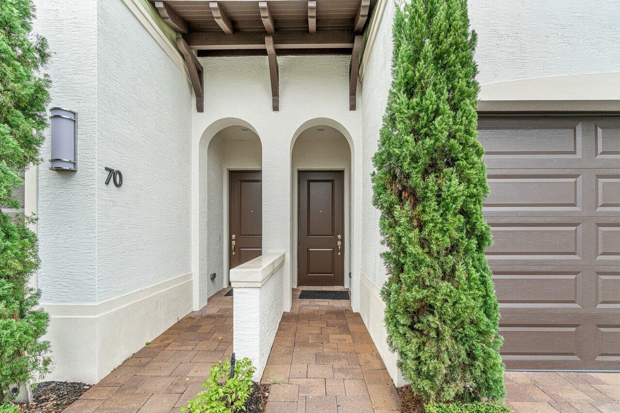 6640 Quiet Wave Trail, Unit 69 Boca Raton, FL 33433 - Photo 3 of 30 004-6640QuietWaveTrail-BocaRaton-FL-3343