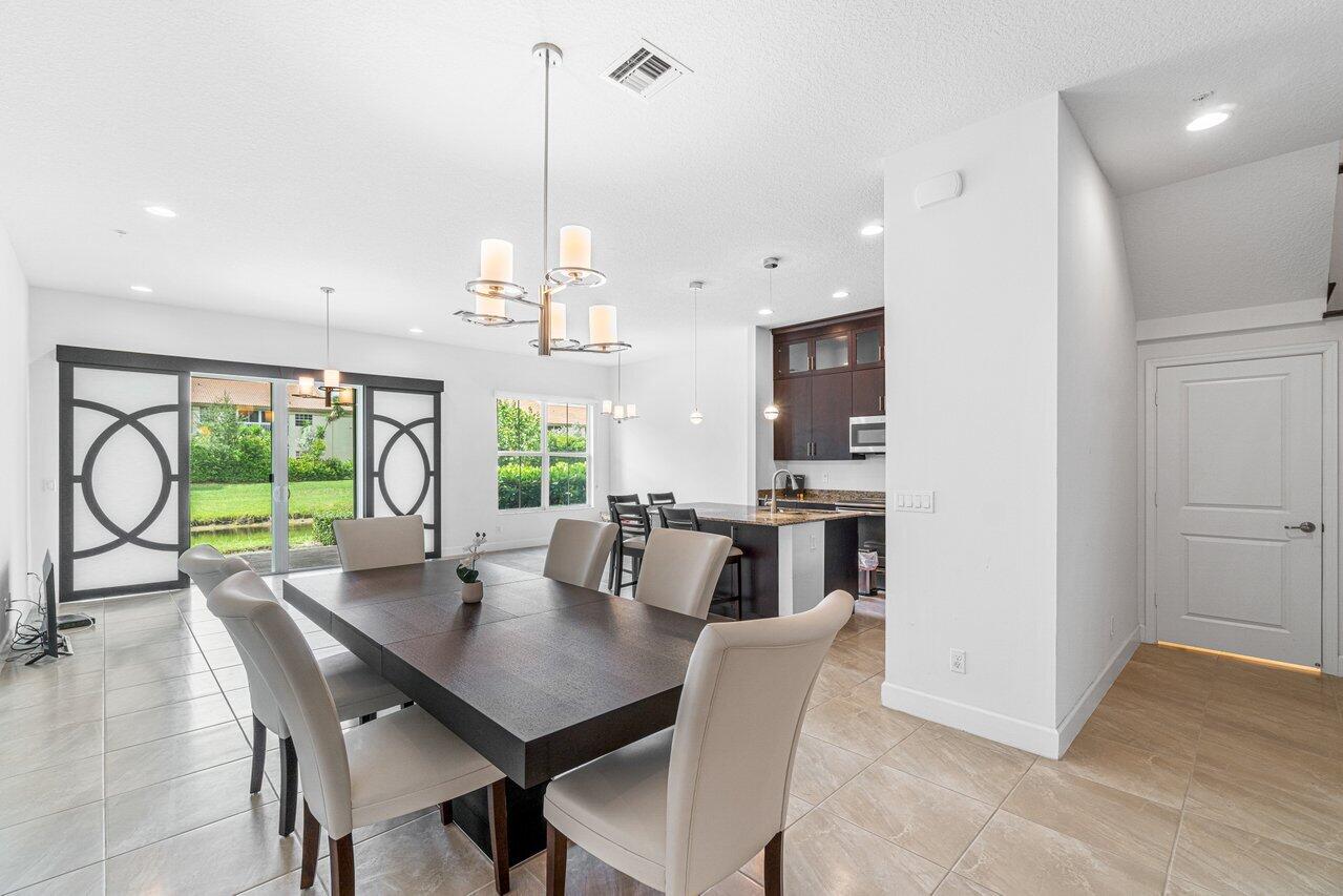 6640 Quiet Wave Trail, Unit 69 Boca Raton, FL 33433 - Photo 4 of 30 005-6640QuietWaveTrail-BocaRaton-FL-3343