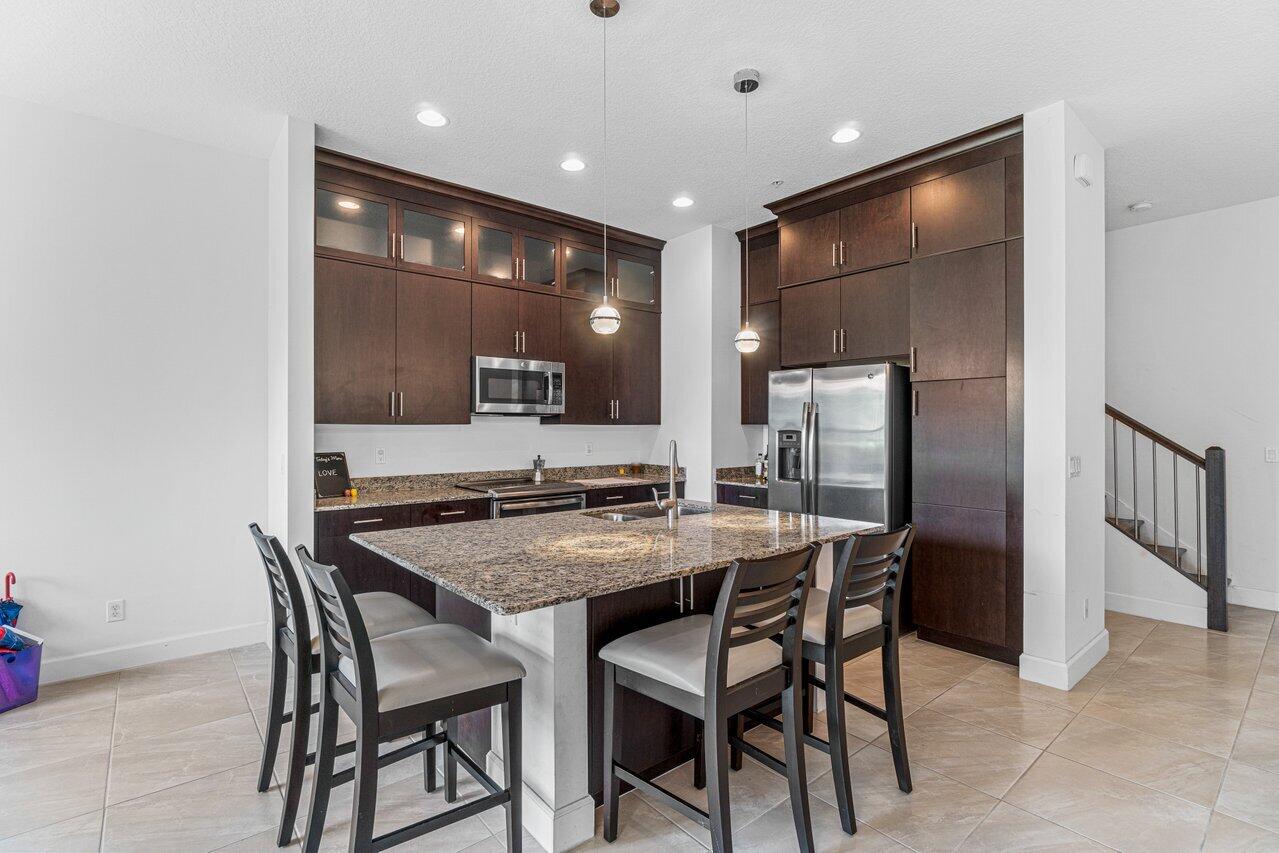 6640 Quiet Wave Trail, Unit 69 Boca Raton, FL 33433 - Photo 7 of 30 008-6640QuietWaveTrail-BocaRaton-FL-3343