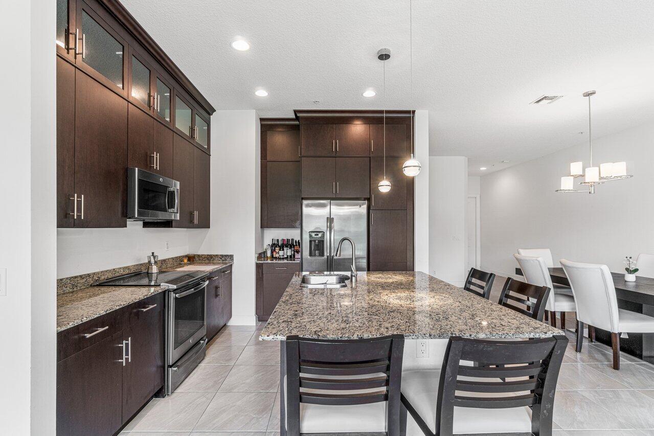 6640 Quiet Wave Trail, Unit 69 Boca Raton, FL 33433 - Photo 8 of 30 009-6640QuietWaveTrail-BocaRaton-FL-3343
