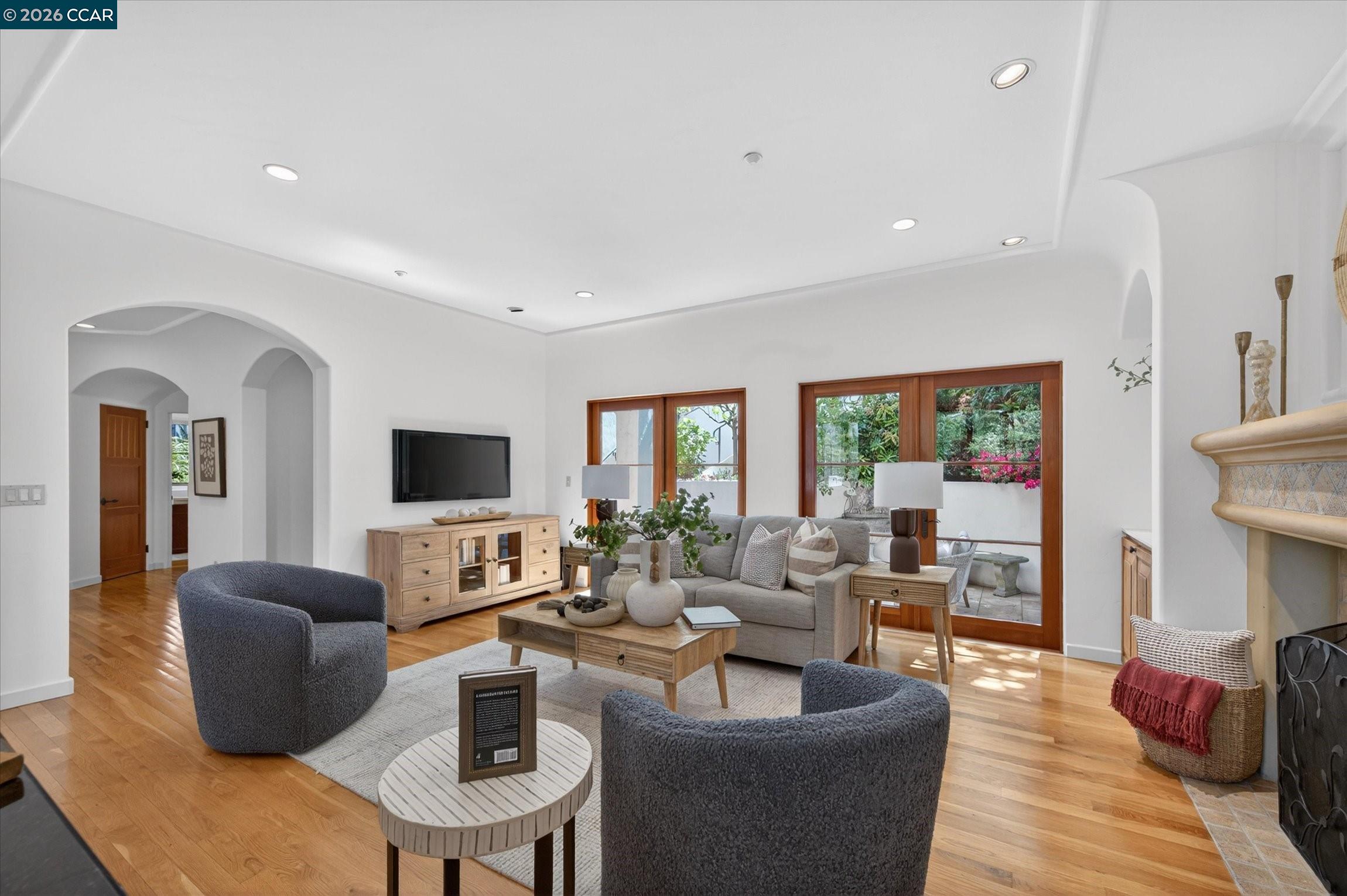 21 Live Oak Road Berkeley, CA 94705 - Photo 12 of 55