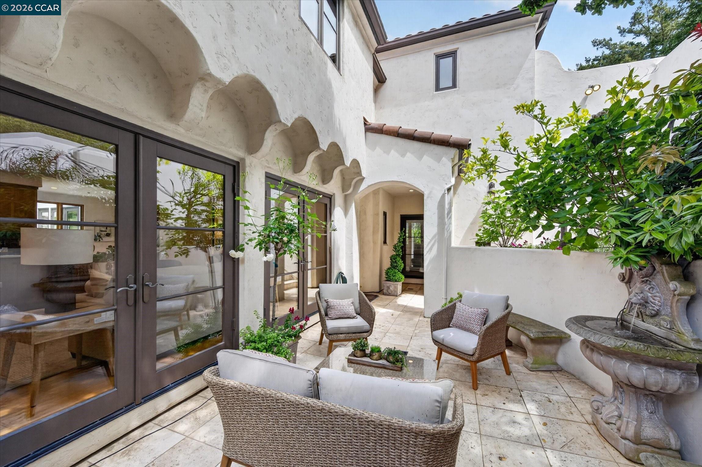 21 Live Oak Road Berkeley, CA 94705 - Photo 7 of 55