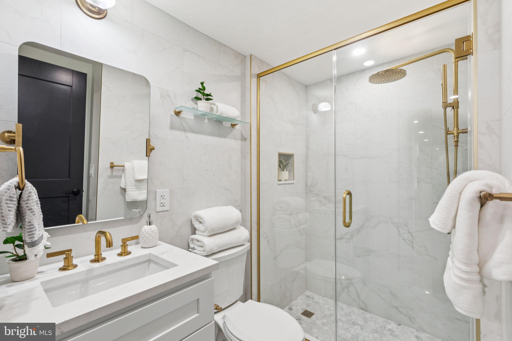 135 South 19th Street, Unit 307 Philadelphia, PA 19103 - Photo 16 of 23