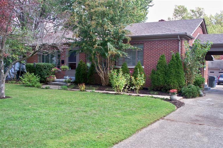 408 Chinoe Road Lexington, KY 40502 - Photo 2 of 26 Welcome to 408 Chinoe, brick ranch with