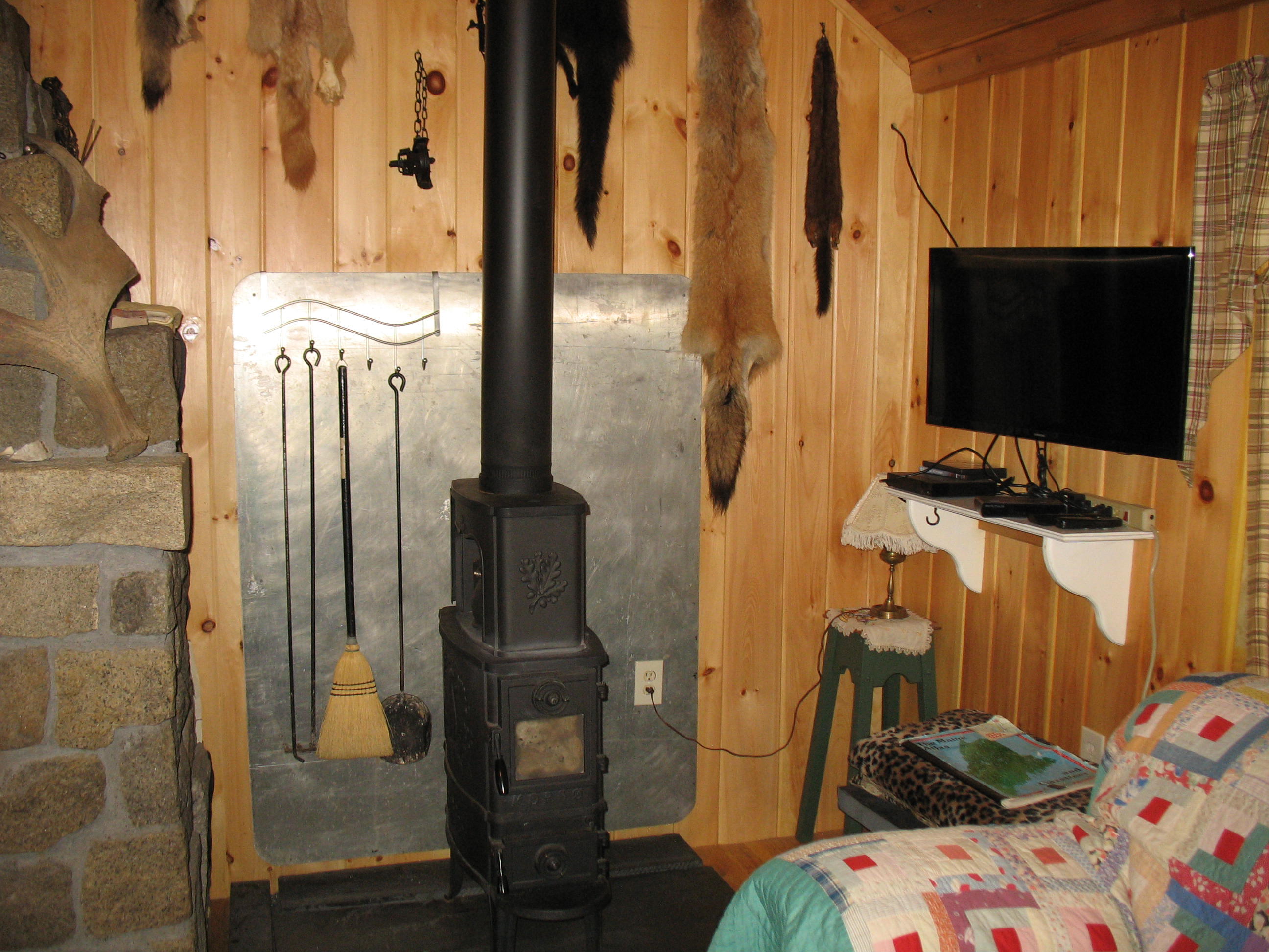 691 North Guilford Road Monson, ME 04464 - Photo 10 of 46 IMG_1538