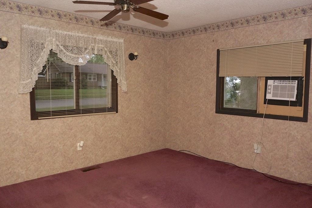 315 Rockingham Avenue Alma, MI 48801 - Photo 19 of 34 1818095-18.JPG