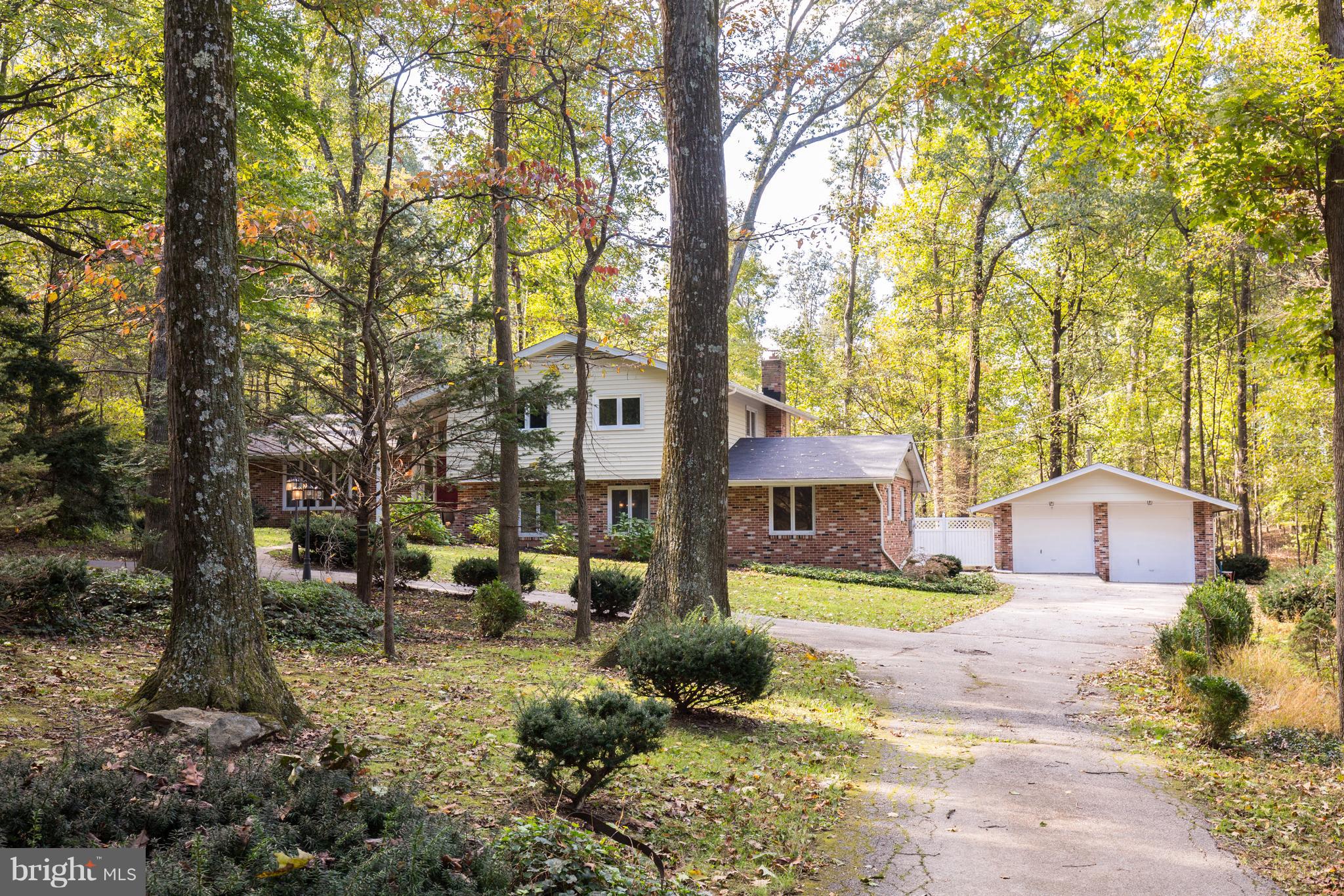 2424 Albert Rill Road Hampstead, MD 21074 - Photo 4 of 35 Gallery Image 4