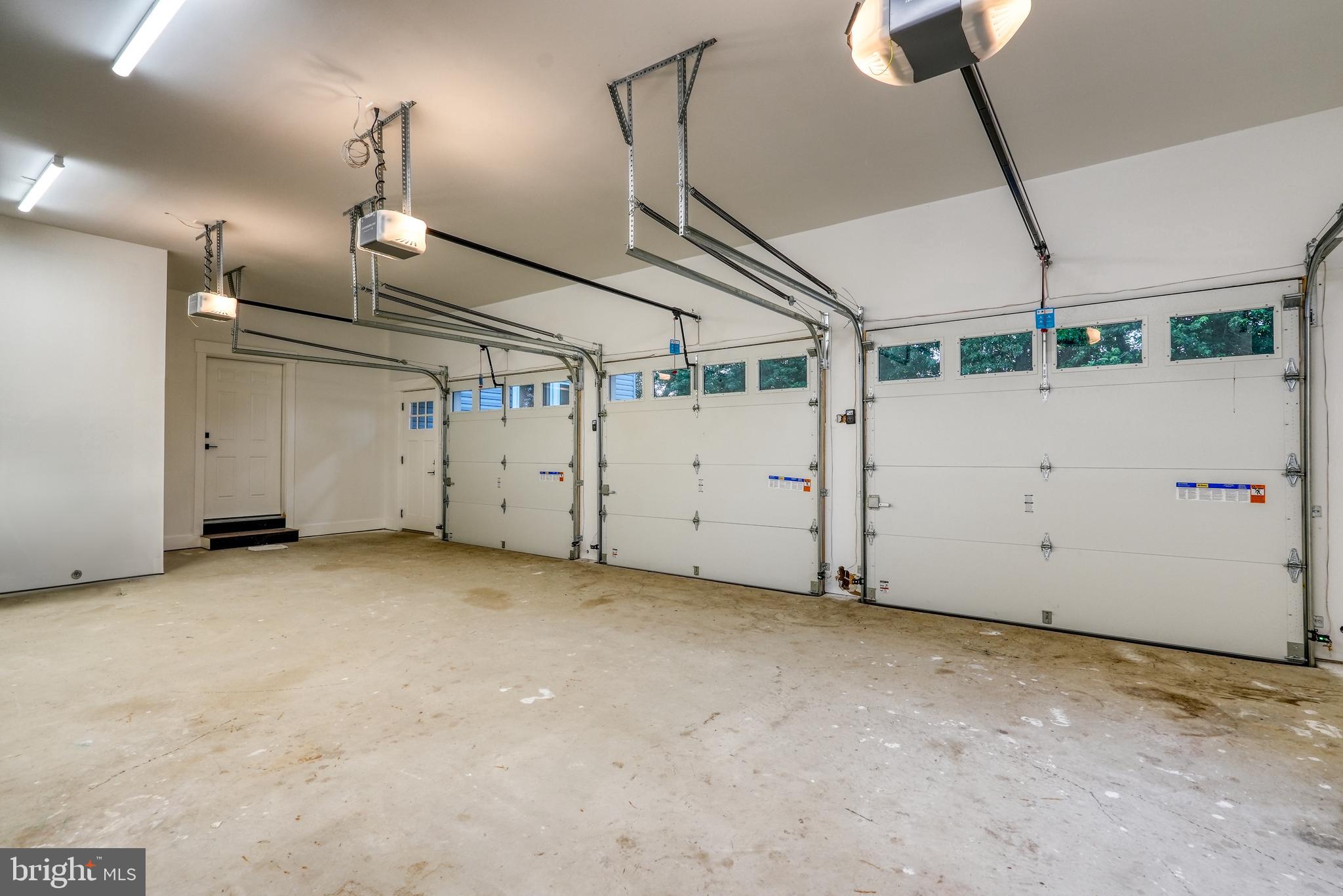 1231 Lower State Road North Wales, PA 19454 - Photo 35 of 65