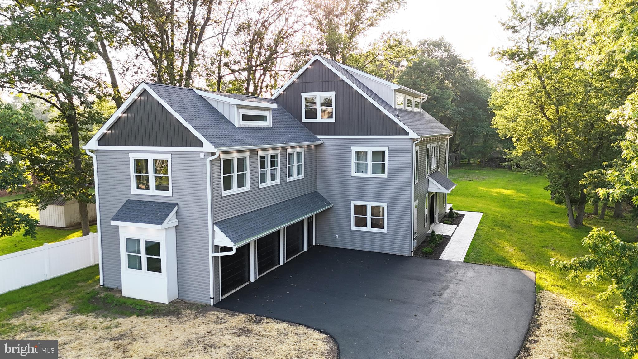 1231 Lower State Road North Wales, PA 19454 - Photo 5 of 65