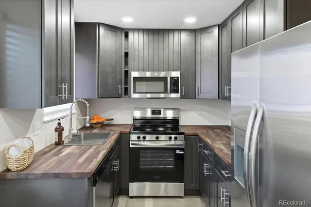 $479,000 | 1705 Dover Street, Broomfield, CO 80020