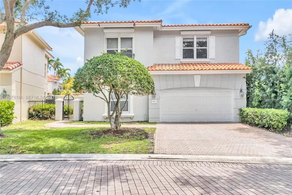 $10,000 | 1547 Mariner Way, Hollywood, FL 33019