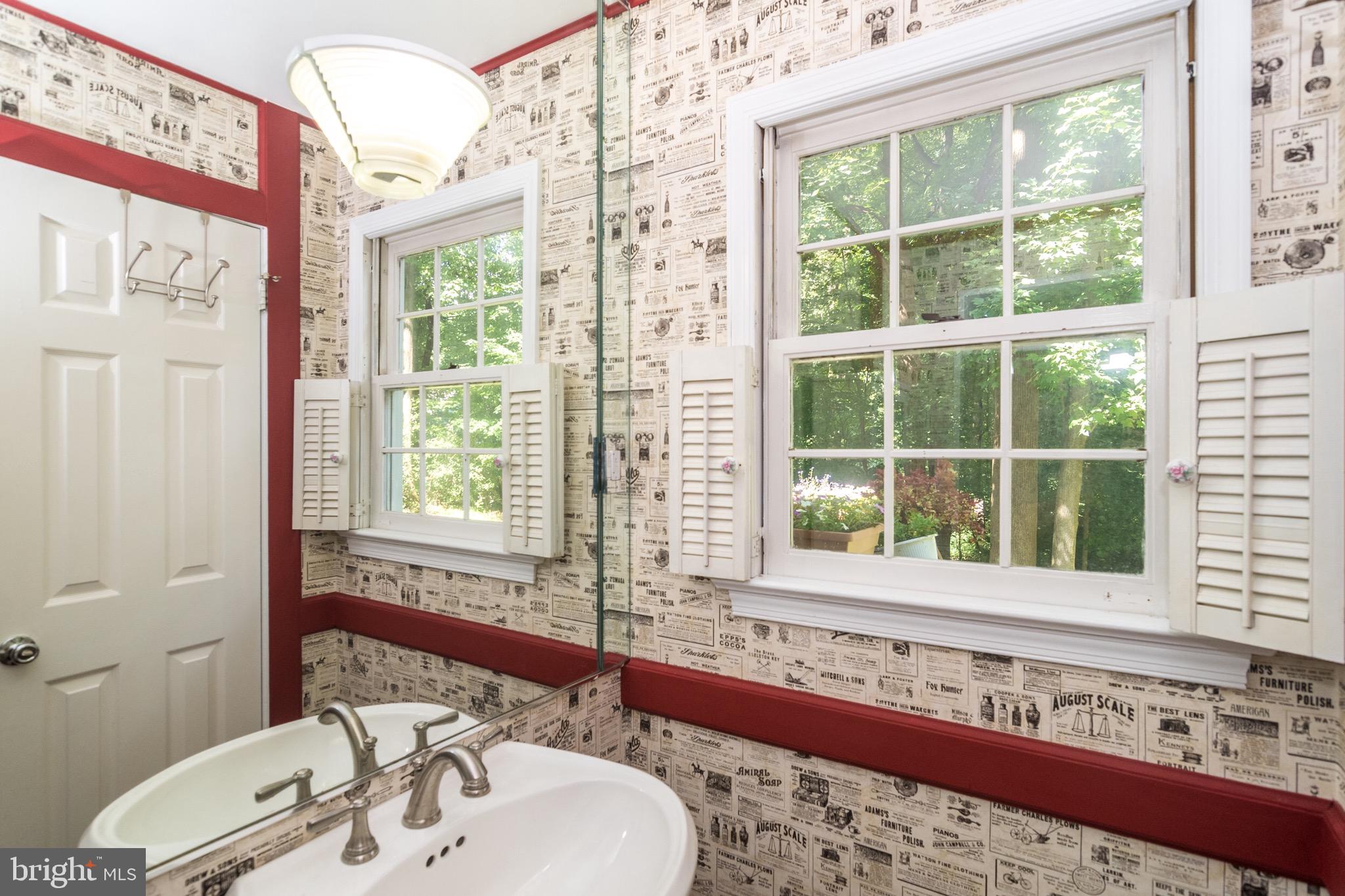 939 Rydal Road Jenkintown, PA 19046 - Photo 28 of 37