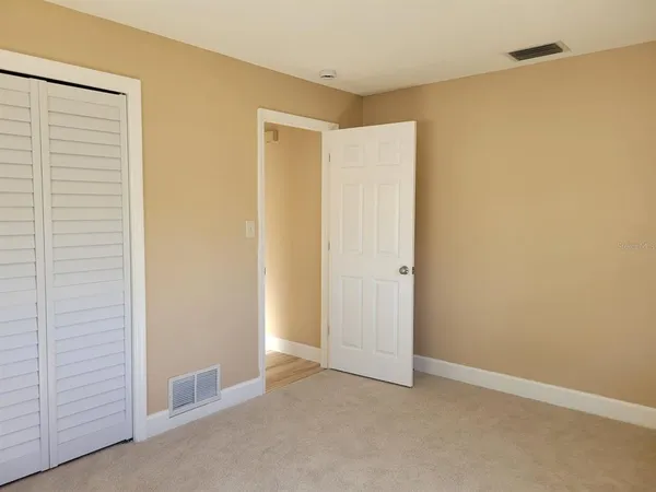 $2,950 | 1985 Cove Drive, Largo, FL 33774