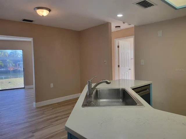 a close view of sink and tap