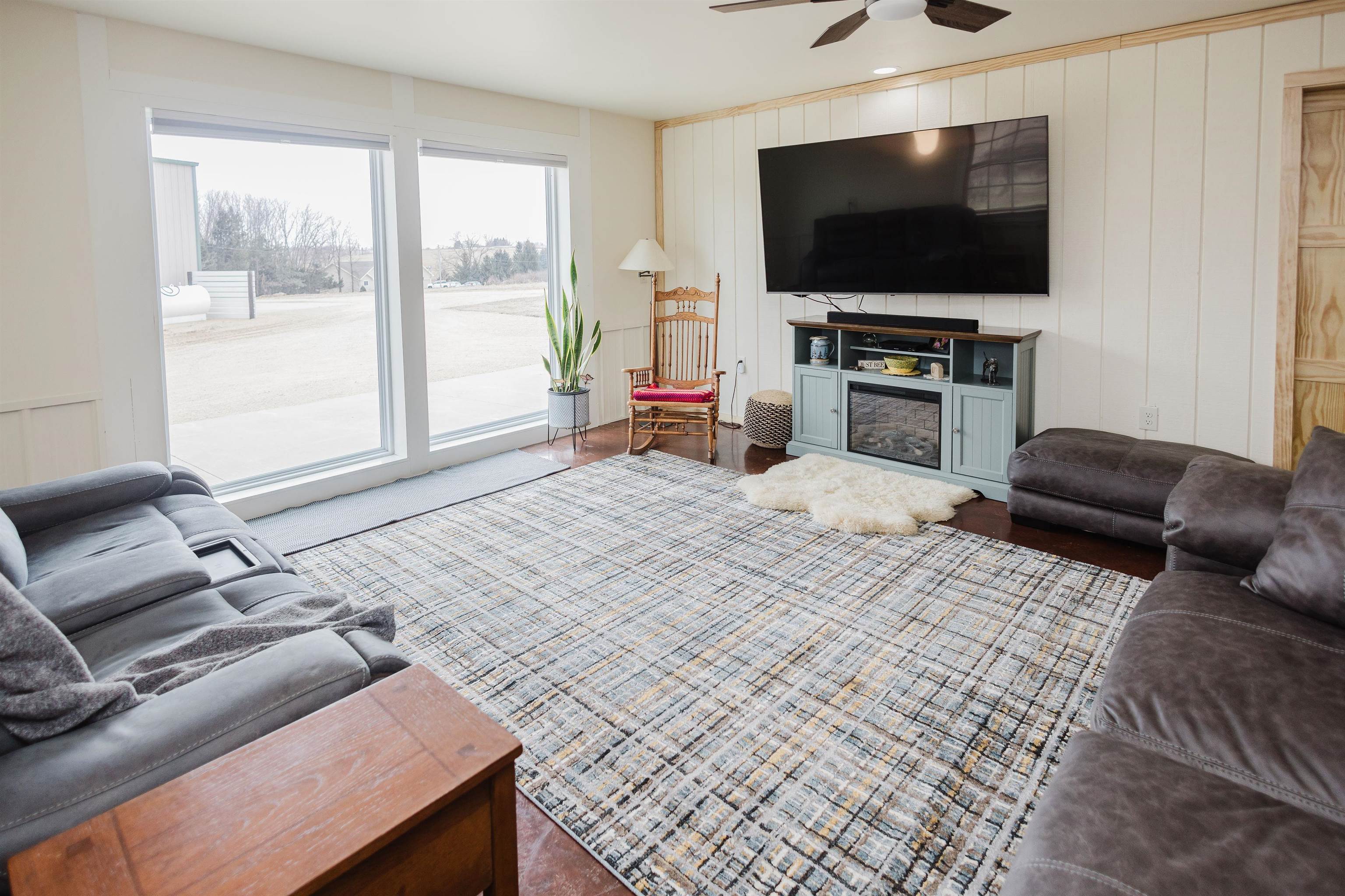 6209 Cassidy Road Mineral Point, WI 53565 - Photo 7 of 52