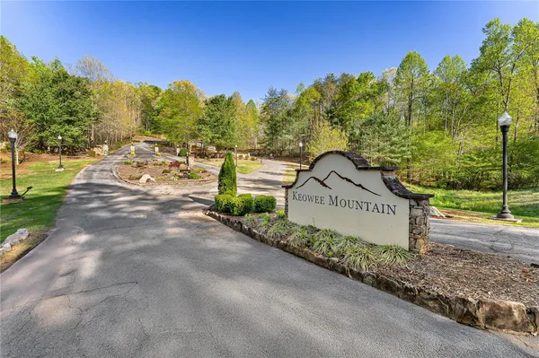 $20,000 | 821 Scharlin Drive, Pickens, SC 29671