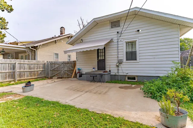 $194,900 | 623 Runnymede Avenue, Evansville, IN 47714
