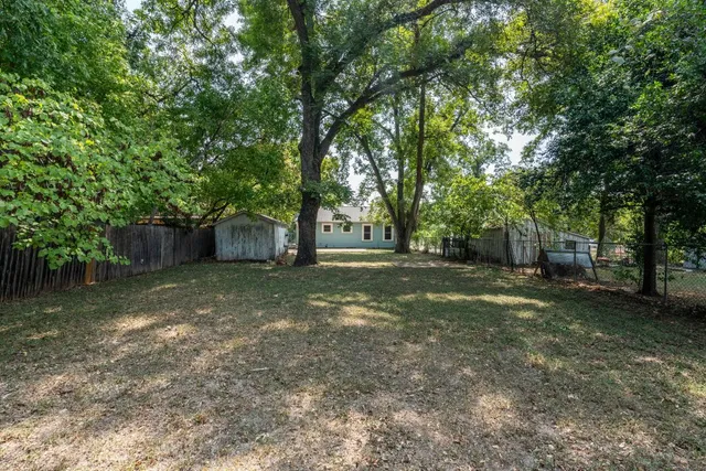 $525,000 | 746 Springdale Road, Austin, TX 78702