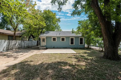 $525,000 | 746 Springdale Road, Austin, TX 78702