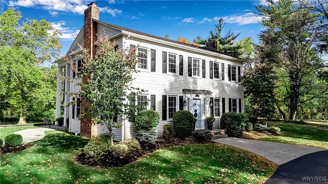 $979,000 | 5618 Armor Duells Road, Orchard Park, NY 14127