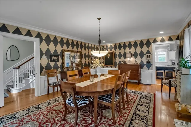 $979,000 | 5618 Armor Duells Road, Orchard Park, NY 14127