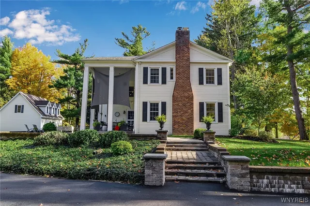 $979,000 | 5618 Armor Duells Road, Orchard Park, NY 14127