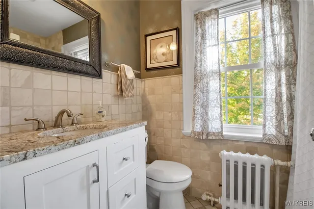 $979,000 | 5618 Armor Duells Road, Orchard Park, NY 14127