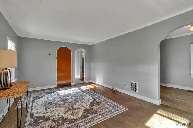 $979,000 | 5618 Armor Duells Road, Orchard Park, NY 14127