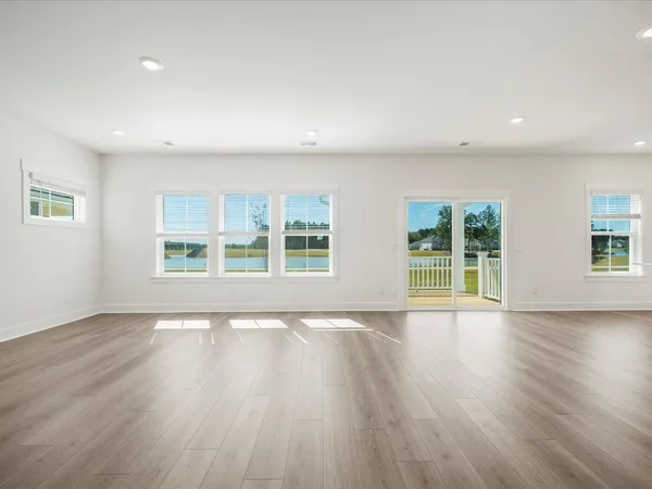 $549,990 | 408 Radiant Blue Way, Summerville, SC 29486