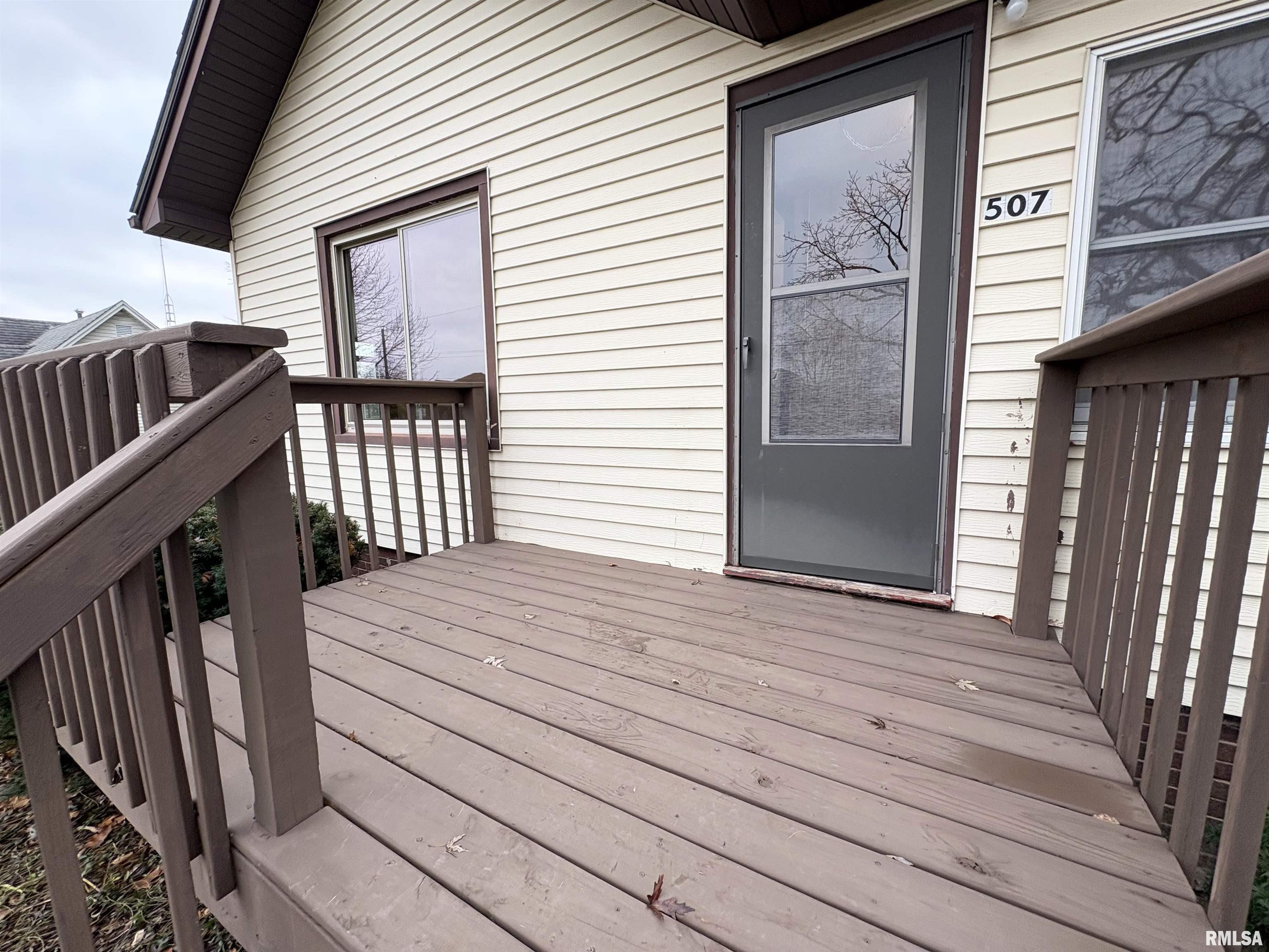 507 Vine Street Varna, IL 61375 - Photo 3 of 46