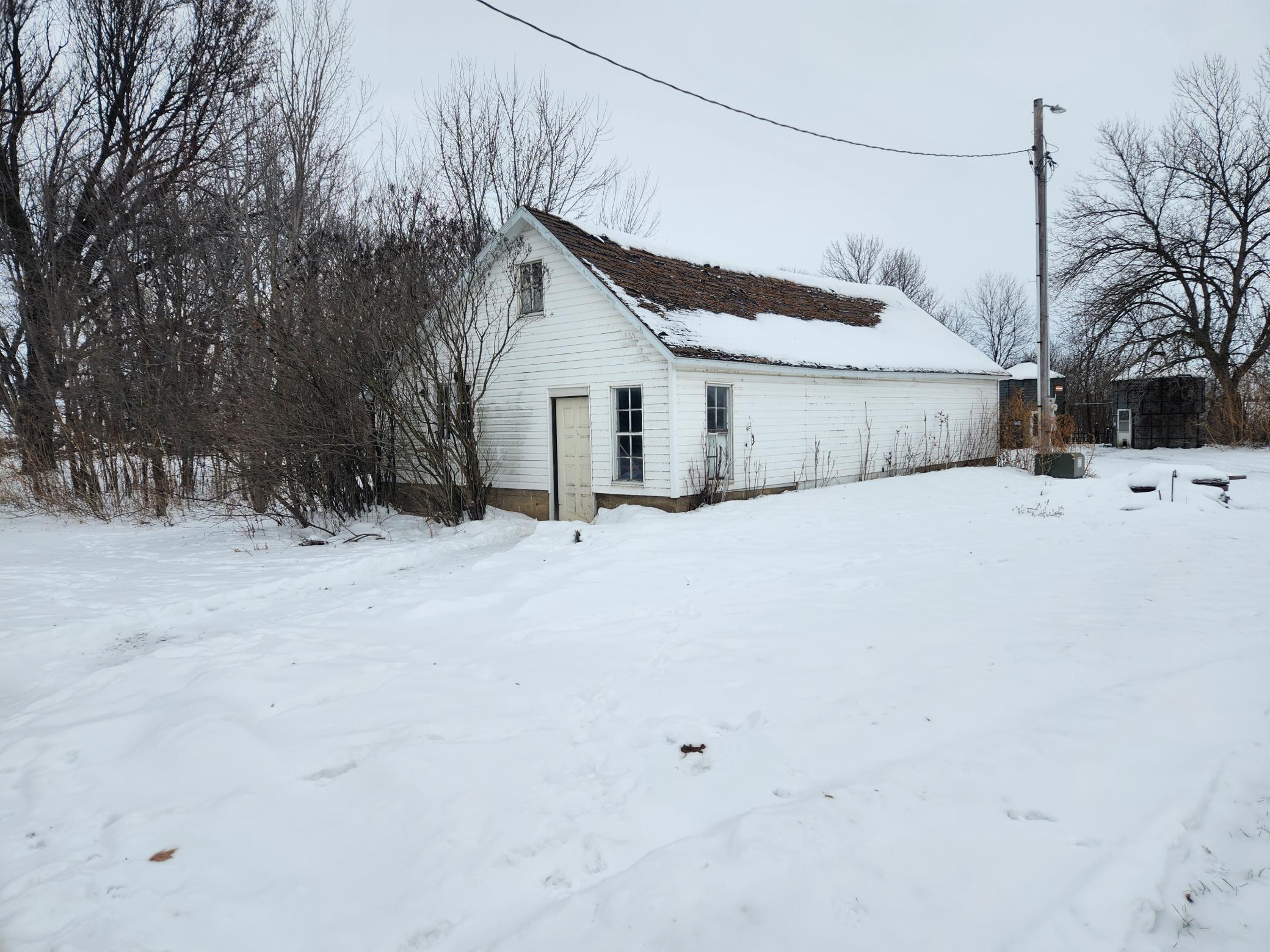 14006 Highway 56 Le Roy, MN 55951 - Photo 23 of 31