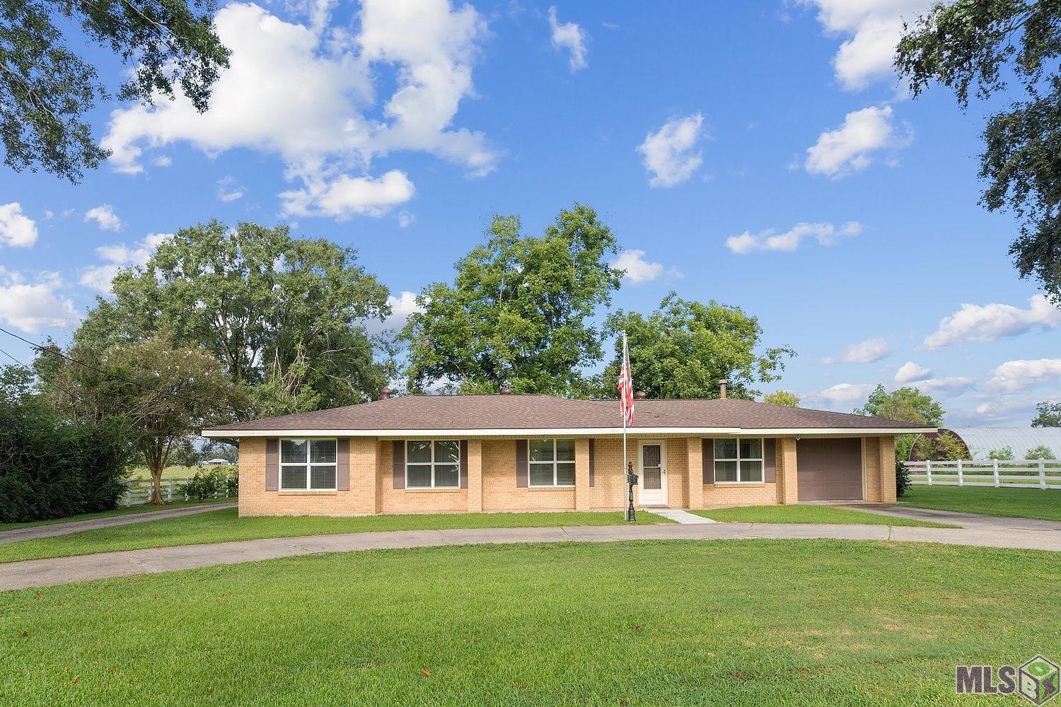 16131 Joe Sevario Road Prairieville, LA 70769 - Photo 1 of 21 Gallery Image 1