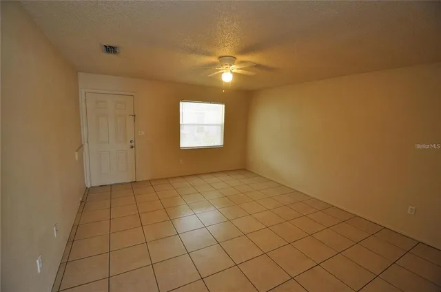 $1,195 | 3750 Sherertz Road, Lakeland, FL 33810
