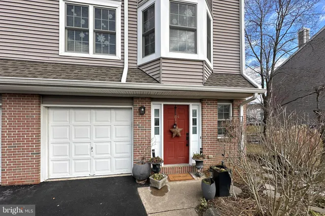 $725,000 | 114 North Barrow Place, Princeton, NJ 08540