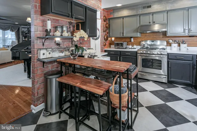 $725,000 | 114 North Barrow Place, Princeton, NJ 08540