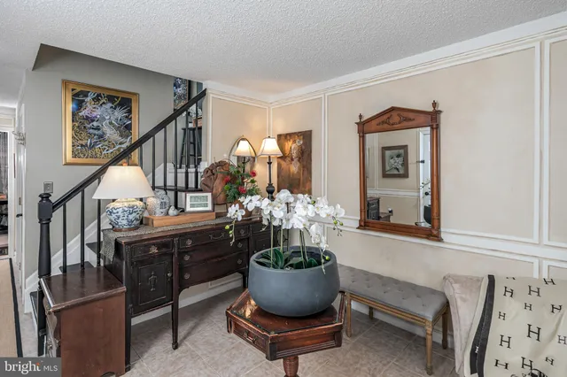 $725,000 | 114 North Barrow Place, Princeton, NJ 08540