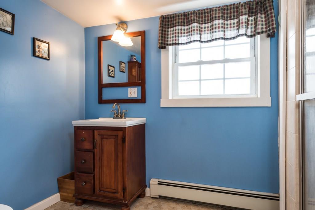 965 Barnestown Road Hope, ME 04847 - Photo 25 of 34 Photo
