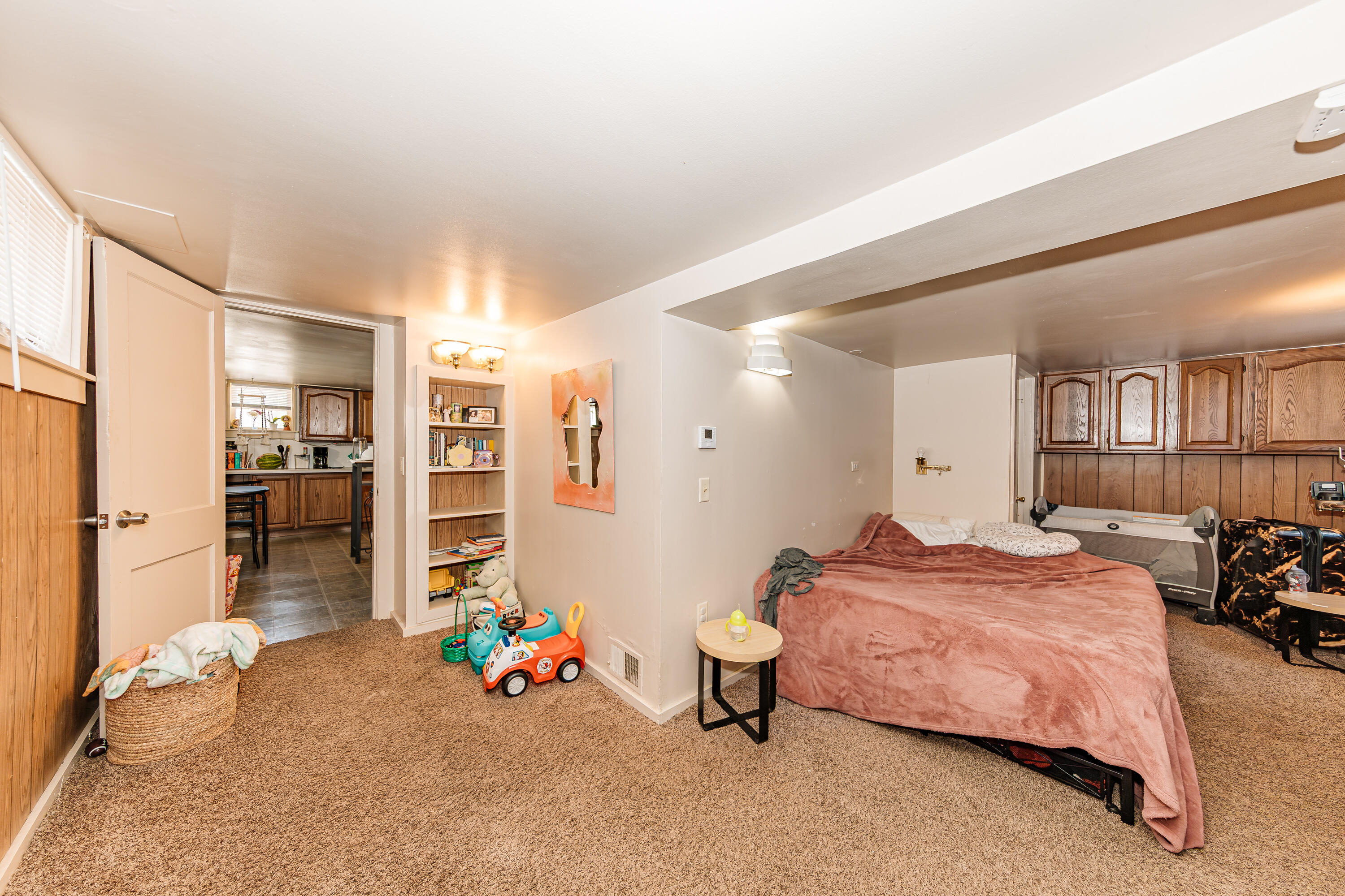 2807 South 9th Street Milwaukee, WI 53215 - Photo 22 of 30 Bedroom/Living Area - Unit 3