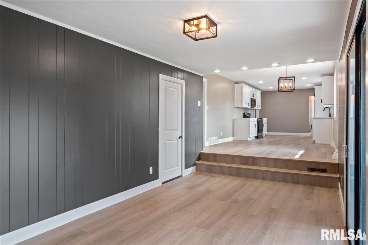 2116 Trowbridge Road Springfield, IL 62703 - Photo 14 of 42