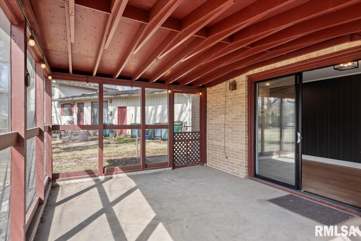 2116 Trowbridge Road Springfield, IL 62703 - Photo 16 of 42